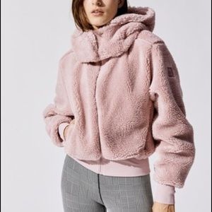 Alo Yoga Pink Foxy Sherpa XS